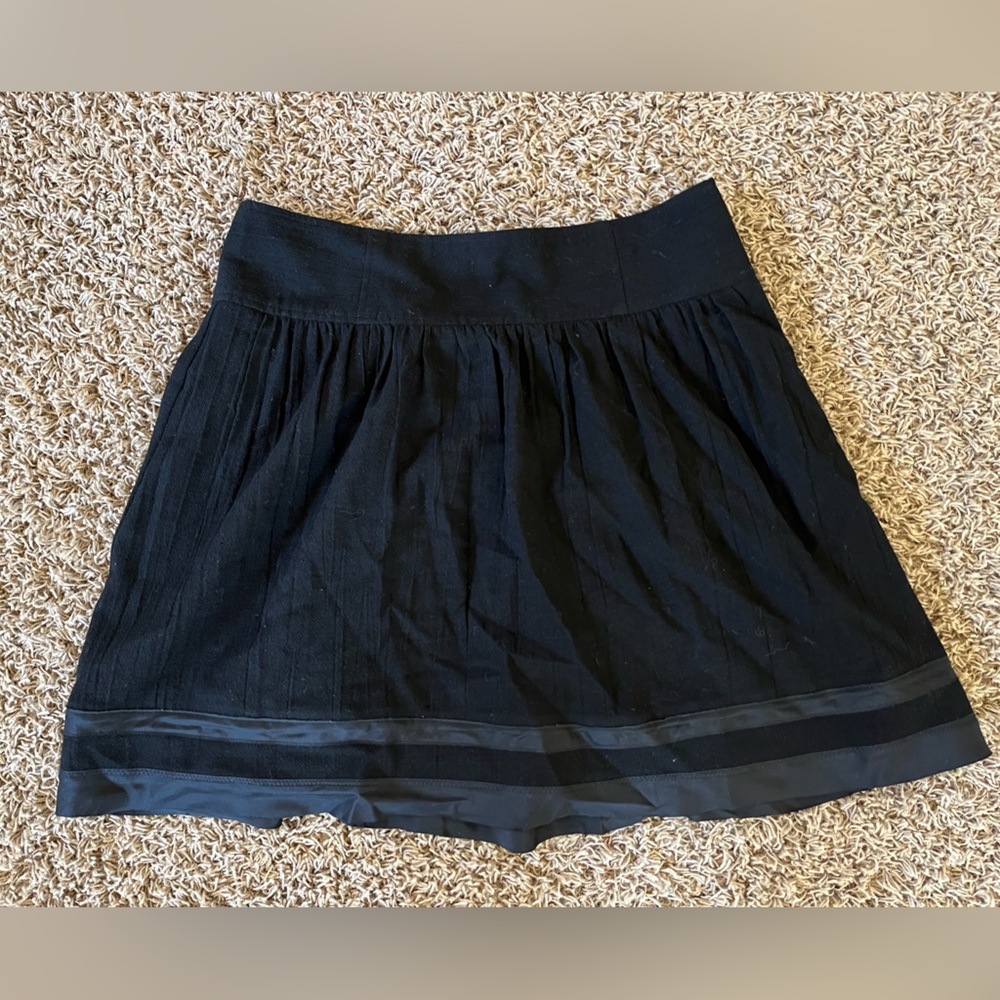 Black Linen Banana Republic skirt